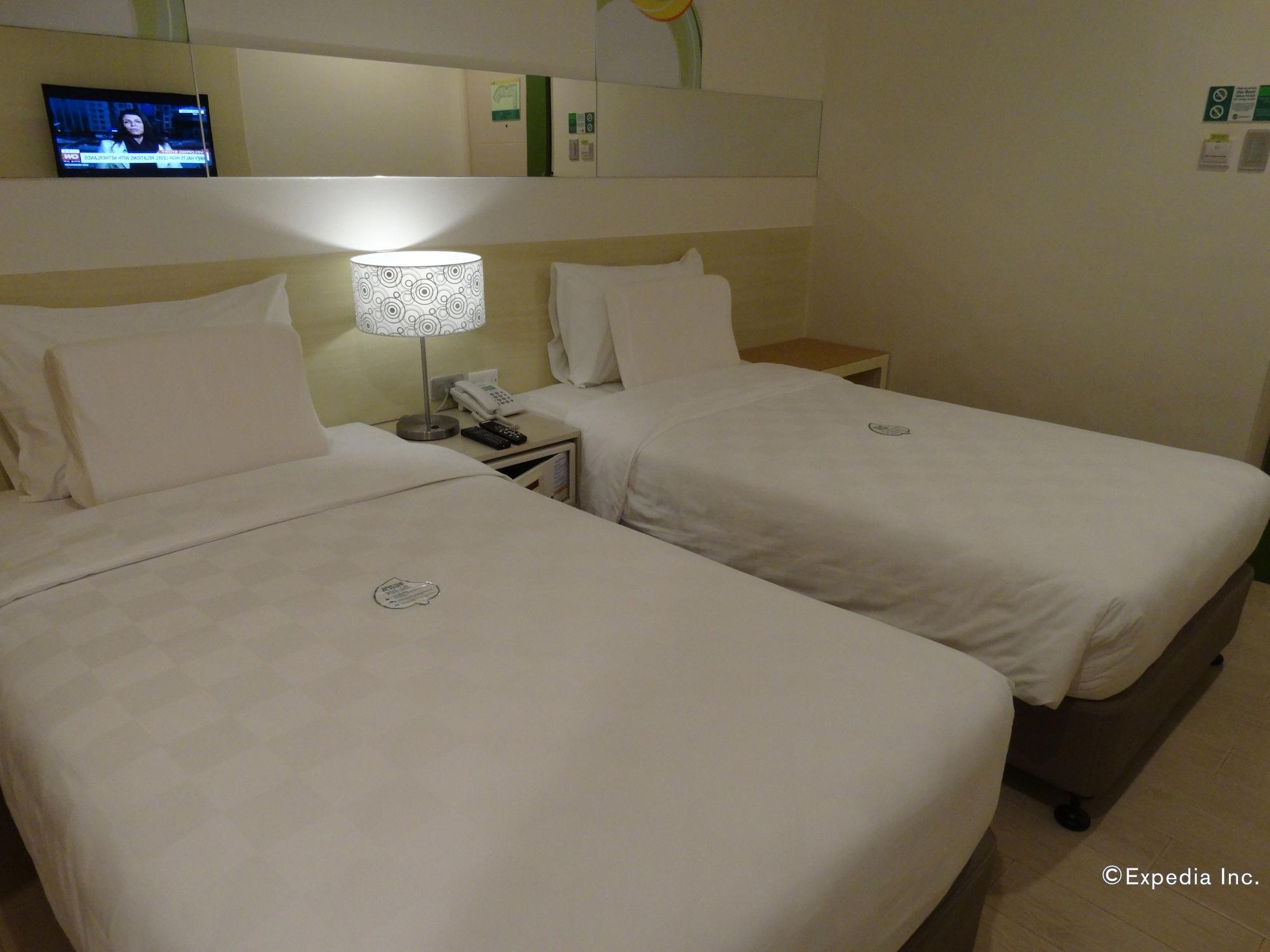 Go Hotels Lanang - Davao City Eksteriør billede