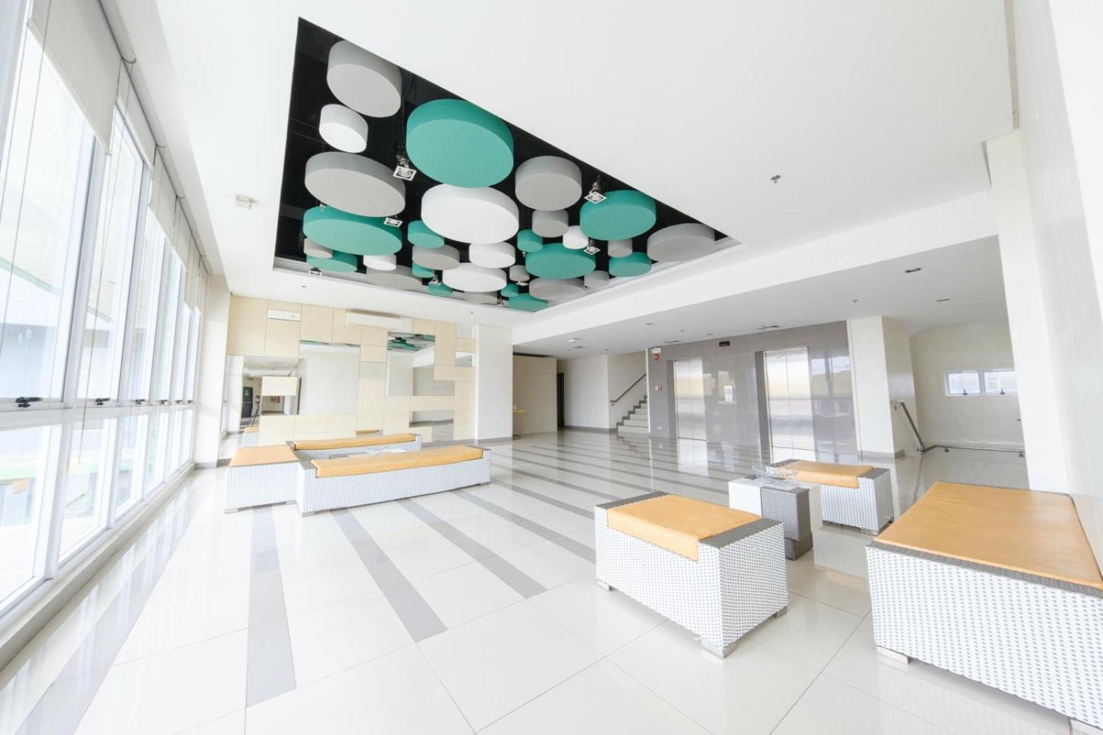 Go Hotels Lanang - Davao City Eksteriør billede