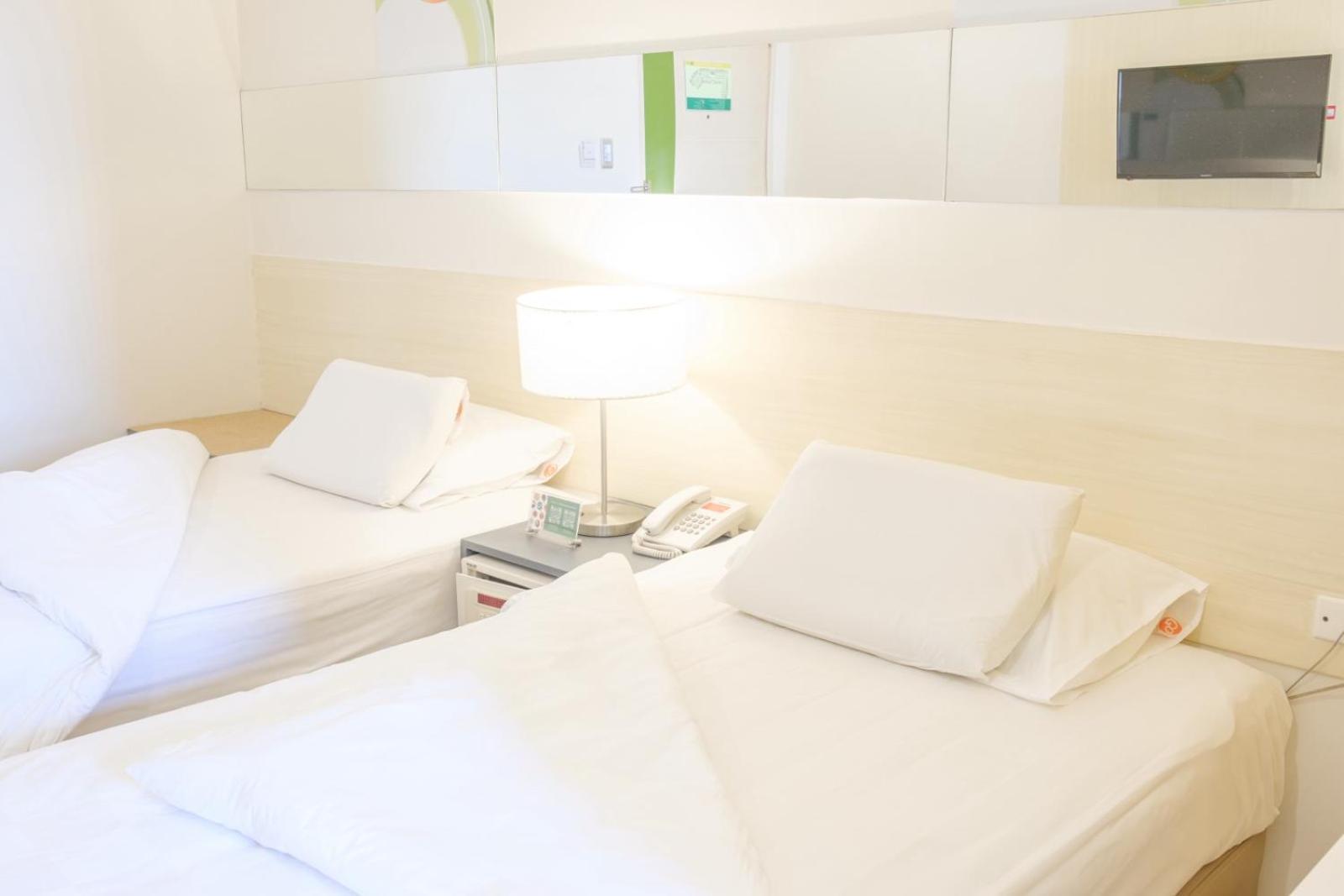 Go Hotels Lanang - Davao City Eksteriør billede